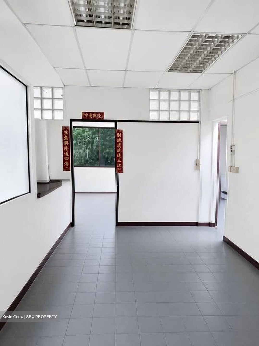 Upper Thomson Road (D20), Shop House #575890571